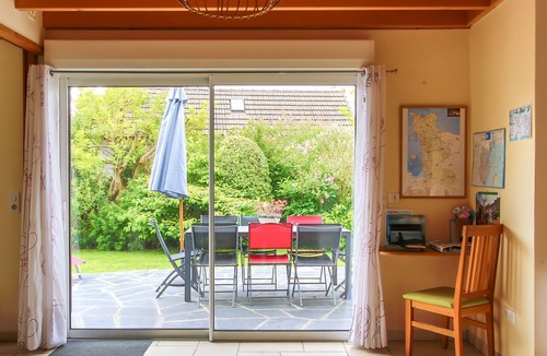 Carentan House | Eco-Friendly Cottage at the Edge of the Marshes!