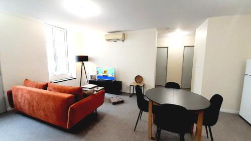 Ecueille Apartment | Ecueillé centre -bel appart neuf 2 chambres