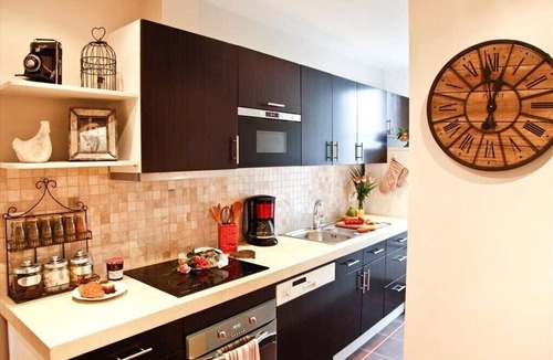 Ternes Apartment | Elegant 1BR with Elevator | Near Arc de Triomphe