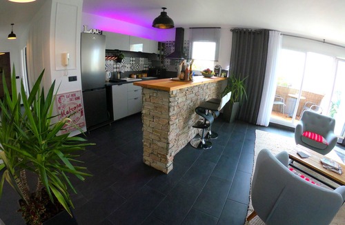 Le Bourget Apartment | Elegant 70m2 Rooftop at the foot of Le Bourget station