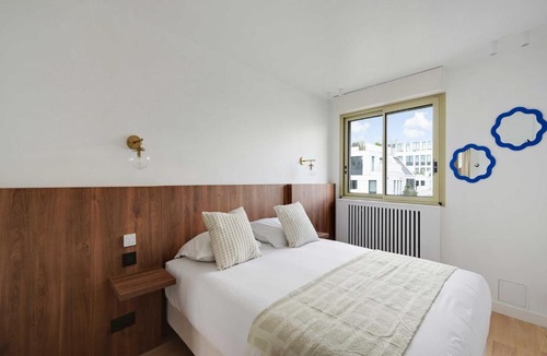 Neuilly-sur-Seine Apartment | Elegant apartment - AC- 1BR- Neuilly-sur-Seine