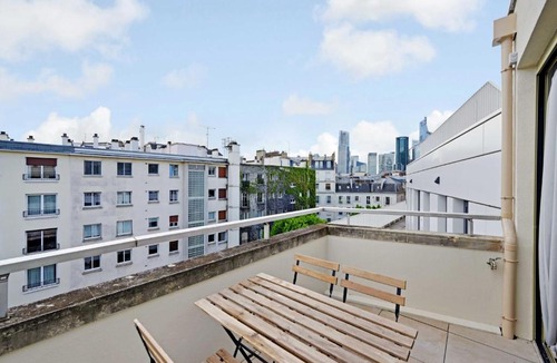 Neuilly-sur-Seine Apartment | Elegant apartment - AC- 1BR- Neuilly-sur-Seine