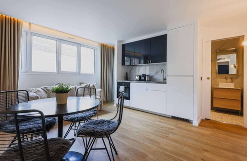 Hopital Saint-Louis Apartment | Elegant apartment - 2BR/6P - Canal St Martin