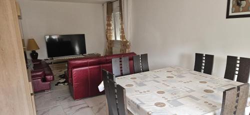 Pontivy Villa | Elsa