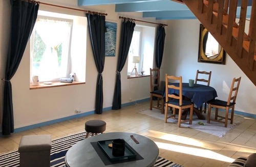 Pommerit-Jaudy House | Entire house with garden in the Côtes d'Armor