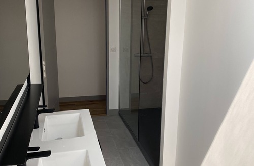 Saint-Pee-sur-Nivelle House | Entre Terre et Mer, Vieille Ferme Renovée