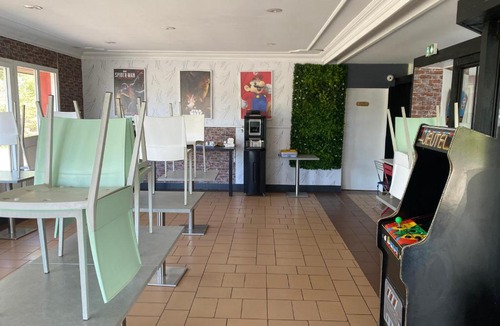 Sermoise-sur-Loire Hotel | Enzo Hotels Nevers