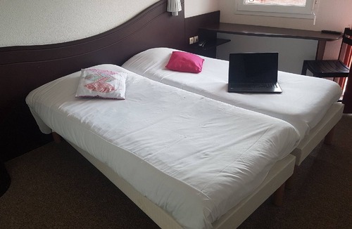 Quimperle Hotel | Enzo Hotels Quimperle By Kyriad Direct