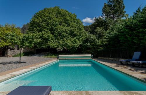 Vaison-la-Romaine Apartment | Ermitage Saint Quinis - Le Levant, lodge eco ondes en pierre