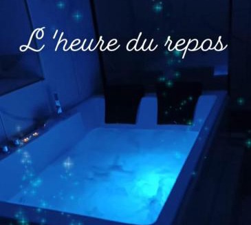 Montargis Apartment | Escale secrète Montargis Jacuzzi Appart Climatisé Parking gratuit