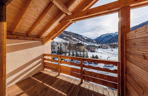 Abries Condo | Escapade alpine | Piscine, sauna & vue montagne