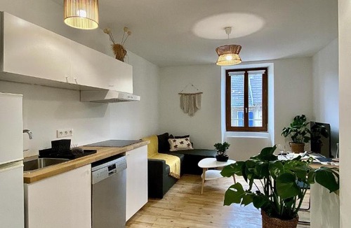 La Mure Apartment | Escapade Boheme