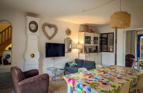 Montmartin-sur-Mer House | Escapade cotentine