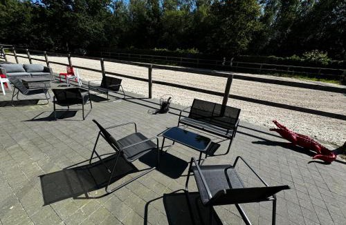 Raches House | Escapade des Cavaliers, Lodge d Exception, Parking, Extérieur