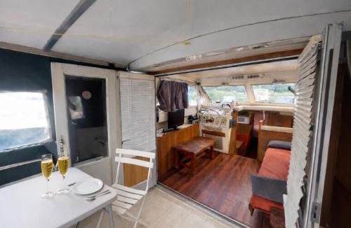 Seurre Boat Rental | Escapade en Bateau terrasse mini spa option payante
