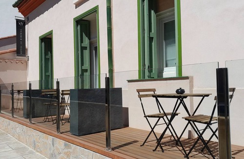 Cerbere Apartment | Escapade Idéale : Plage proche & piscine sur place