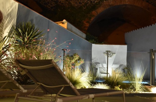 Cerbere Apartment | Escapade Idéale : Plage proche & piscine sur place