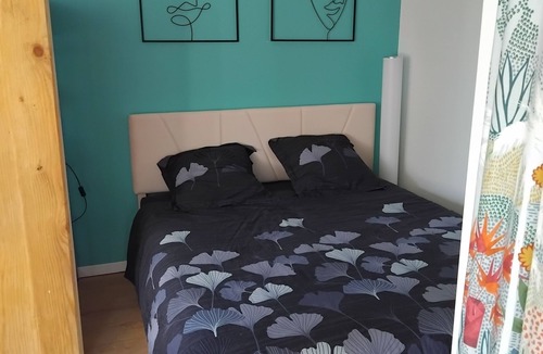 Saint-Clair-de-la-Tour House | ESPACE ATYPIQUE DETENTE BIEN-ETRE