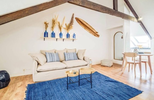 Quimperle Apartment | Esprit Surf en Centre-Ville – Studio Mezzanine