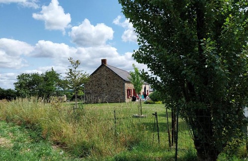 Joue-sur-Erdre Bed & Breakfast | Evre et Donneau, chambres au calme chez l habitant