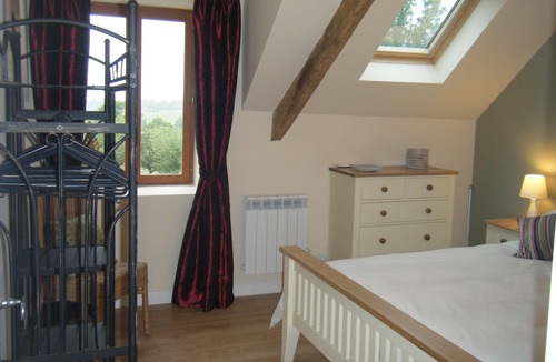 Plemet House | Exceptional holiday home: flexible bedroom layout, ideal for families or friends