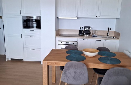Agon-Coutainville Apartment | EXCEPTIONAL SEAFRONT 3* APARTMENT WITH FURNISHED TERRACE