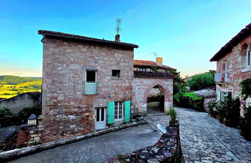 Penne-d'Agenais House | Exceptional setting with Jacuzzi and cinema room for a suspended moment for 2