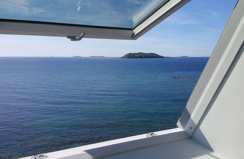 Trelevern House | Exceptional villa overlooking the sea: 180° view of the islands