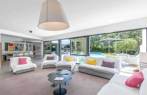 Soorts-Hossegor House | EXCLUSIVE Contemporary villa with swimming pool between lake and ocean in Hossegor