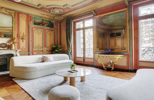 L'Europe Apartment | EXPERIENCE STELLAR LUXURY IN THE CHAMPS ELYSEES-ONCE IN A LIFETIME STAY!