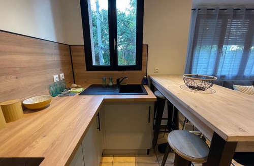 Bas-Vernet Apartment | EXPLORE THE WORLD3 Enfants gratuits