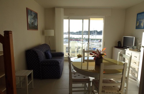 Etel Apartment | F.3/5pers. vue sur Port de Plaisance, Piscine, Tennis