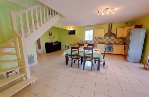 Saint-Mars-sur-la-Futaie Cottage | Family cottage with private pond and accessible features in Saint-Mars-sur-la-Futaie