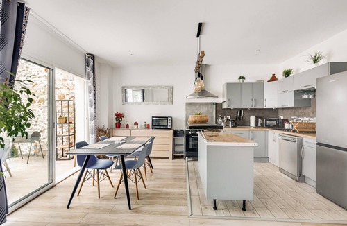 Esbly House | Family-friendly vacation home for your explorations in and around Paris.