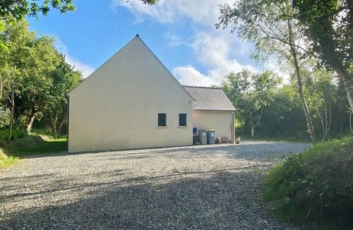 Trebeurden House | Family home in Trébeurden close to beaches and hiking trails.