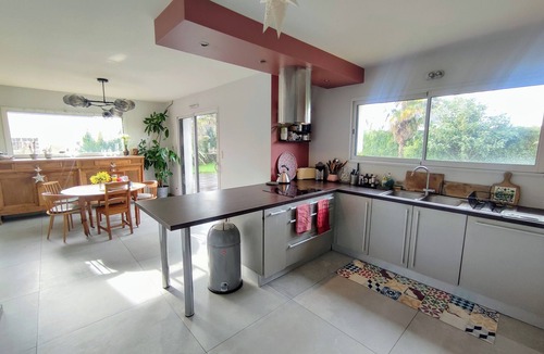 Theix-Noyalo Villa | Family house 6 pers, heated pool garden/10 min Vannes, Gulf and ocean