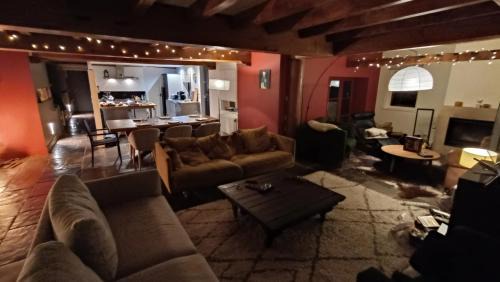 Sainghin-en-Melantois Villa | ferme de caractère avec piscine et cheminée
