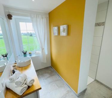 Brucheville Bed & Breakfast | Ferme les Chapelles Baie des Veys