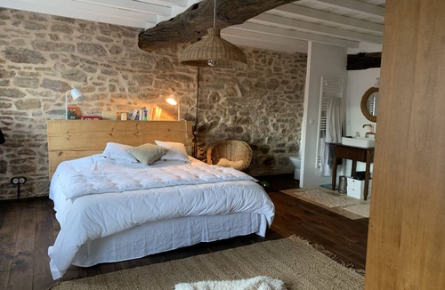 Sare House | Ferme Rénovée à Côté de Sentiers de Randonnées à 20 Minutes des Plages