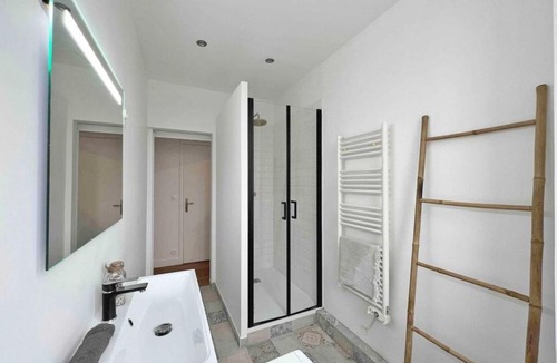 Moret-sur-Loing Apartment | Fil de l'eau Grand T2 rénové - Commerces à pied