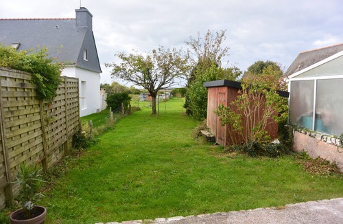 Riantec House | fisherman's cottage facing the sea