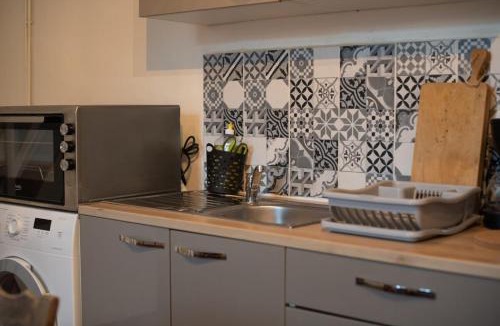 Argenton-sur-Creuse Apartment | Fisherman's House Cozy Duplex