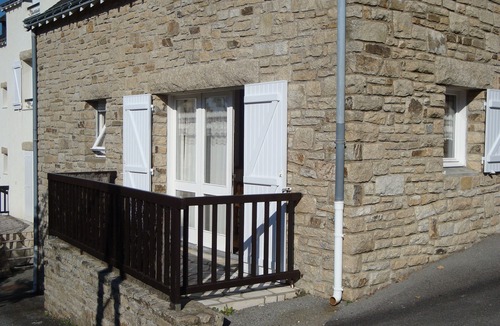 La Trinite-sur-Mer Apartment | For rent bright and beautiful 30 m² studio Trinité-sur-Mer (56) ground floor