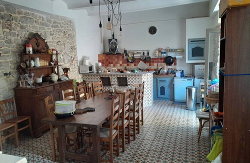 Saint-Florent-sur-Auzonnet Bed & Breakfast | Former rectory across from the church. Pets are allowed at no extra charge.