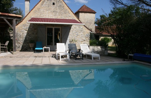 Montgesty House | Former sheepfold renovated, quiet, with heated pool.