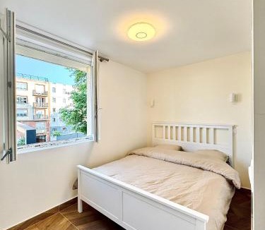 Le Bourget Apartment | Fourside Deluxe Apartments in Le Bourget