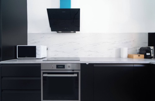 Le Bourget Apartment | Fourside Deluxe Appartments Le Bourget Suite Victor