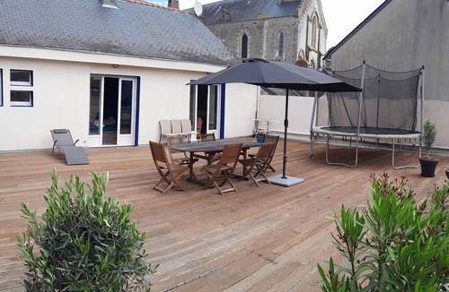 Le Fresne-sur-Loire House | House on the Loire
