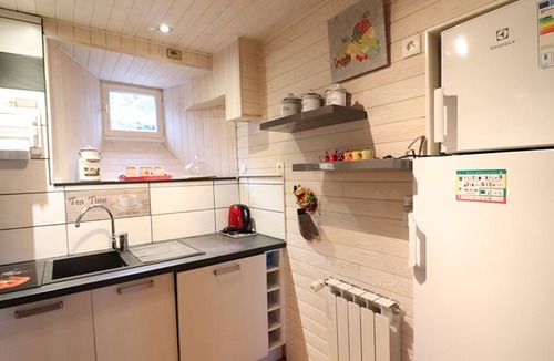 Neuveglise-sur-Truyere Cottage | Gite Neuvéglise-sur-Truyère-Sériers, 4 bedrooms, 6 persons