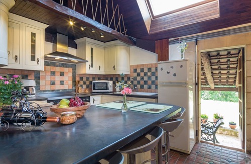 Rouffignac-Saint-Cernin-de-Reilhac House | Peaceful But Centrally Located Dordogne Farmhouse with private heated pool.
